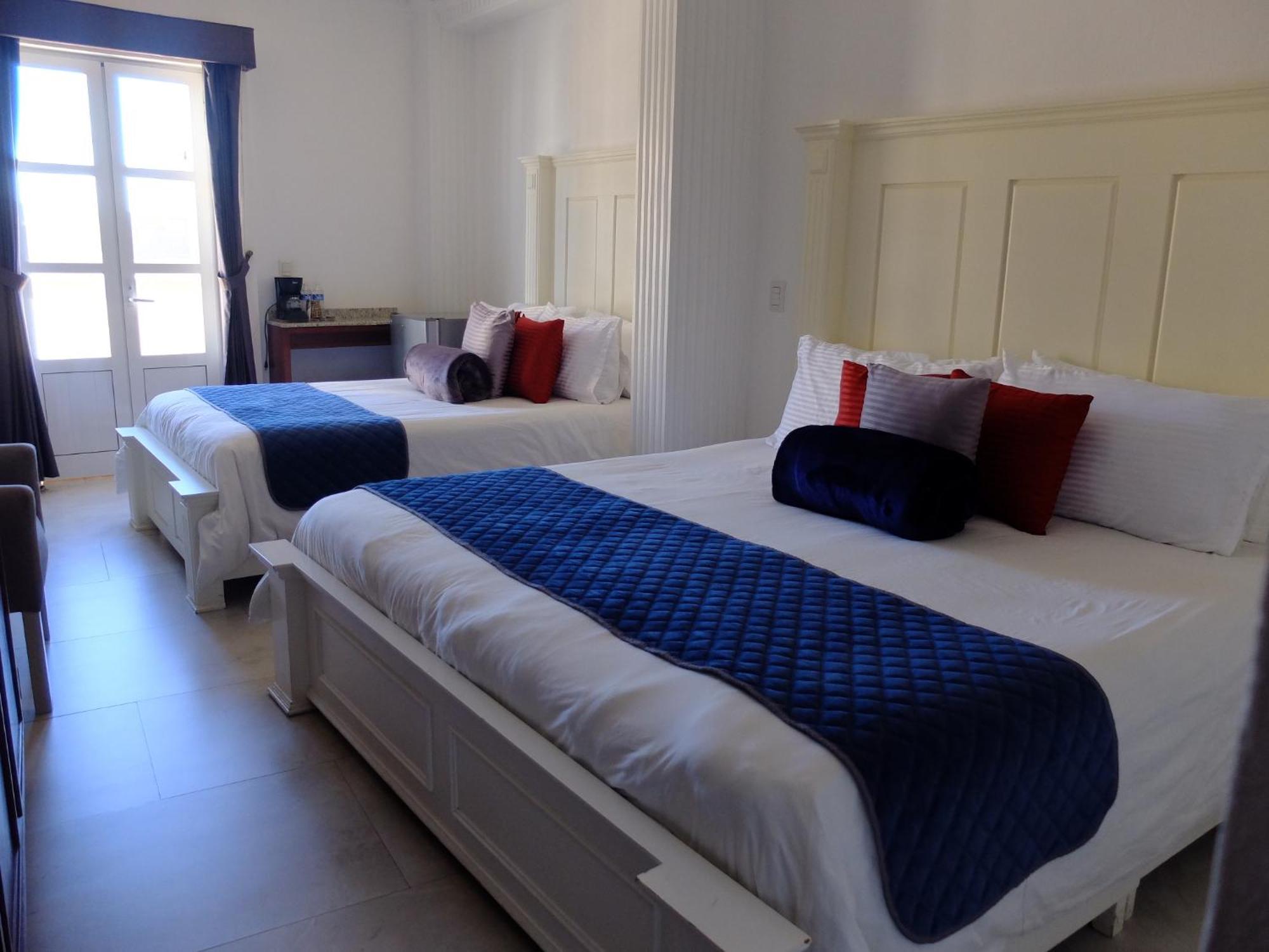 Hotel Estancia Real Tepatitlán de Morelos Buitenkant foto